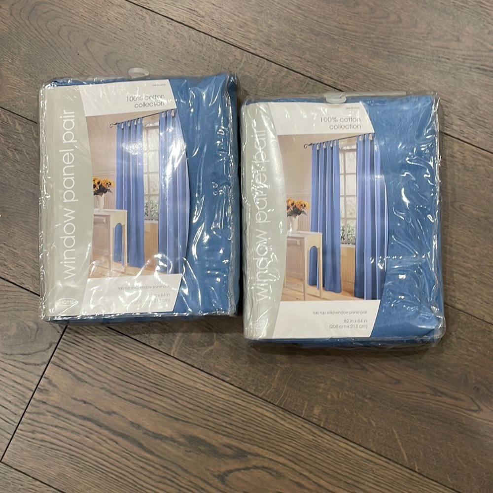 2 pair of window panels